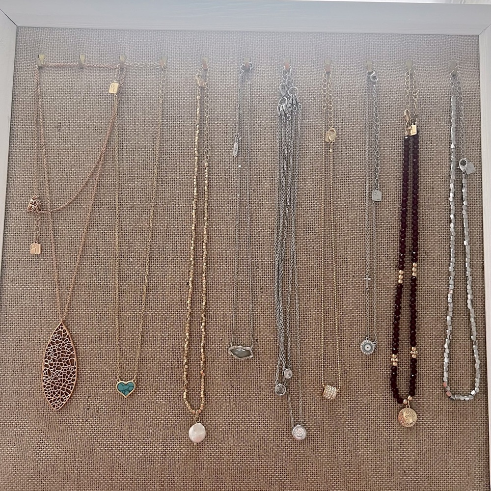 Necklace lot